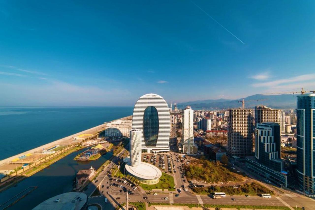 Luxury Sea View Apartments In Orbi City バトゥーミ エクステリア 写真
