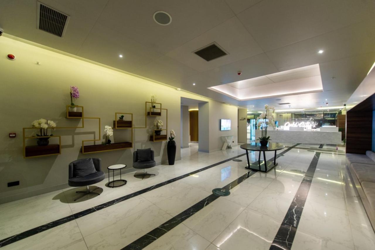 Luxury Sea View Apartments In Orbi City バトゥーミ エクステリア 写真