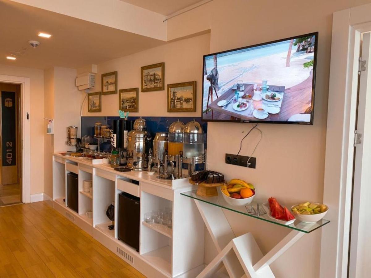 Luxury Sea View Apartments In Orbi City バトゥーミ エクステリア 写真